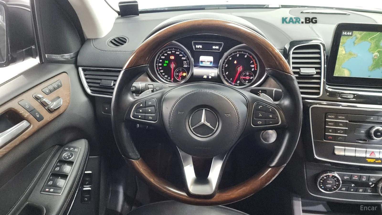 Mercedes-Benz GLS 500 4MATIC* КОЖА* НАВИ* ПАНО* 360, снимка 11 - Автомобили и джипове - 55249585