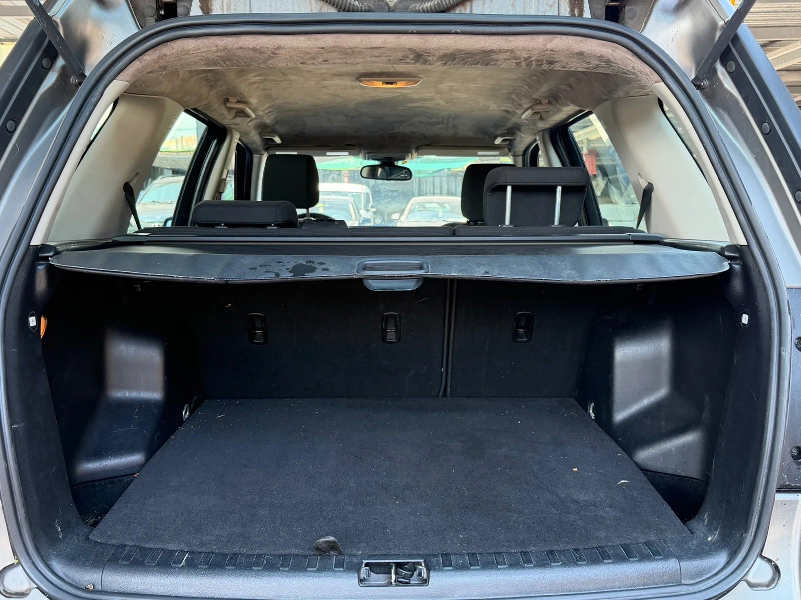 Land Rover Freelander 2.2d 4x4 Италия, снимка 4 - Автомобили и джипове - 56162300