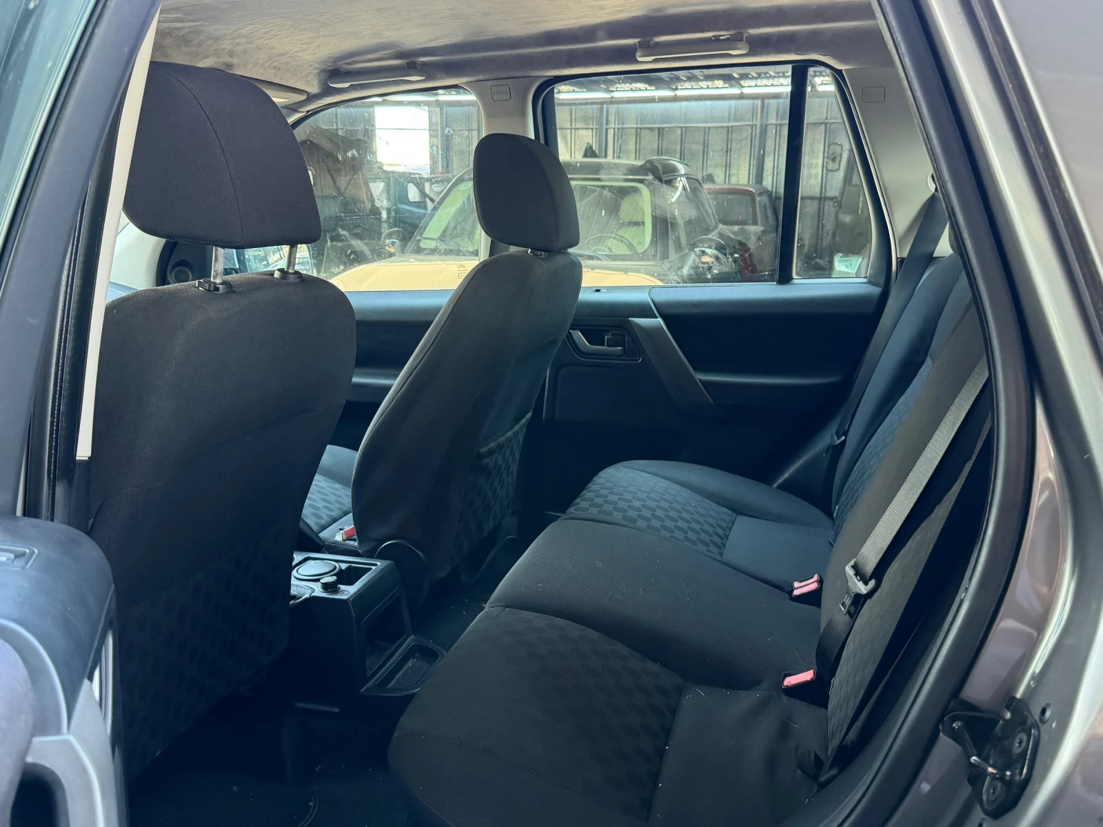 Land Rover Freelander 2.2d 4x4 Италия, снимка 5 - Автомобили и джипове - 56162300