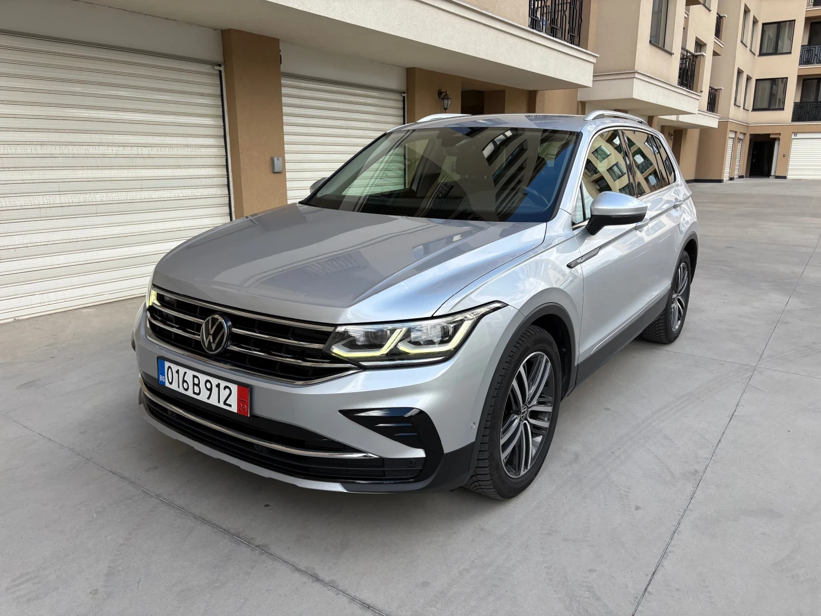 VW Tiguan IQ Light, Digital, Камера, История, Обслужен