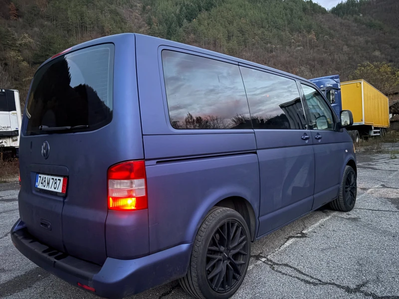 VW T5 2.5, снимка 5 - Бусове и автобуси - 52877706