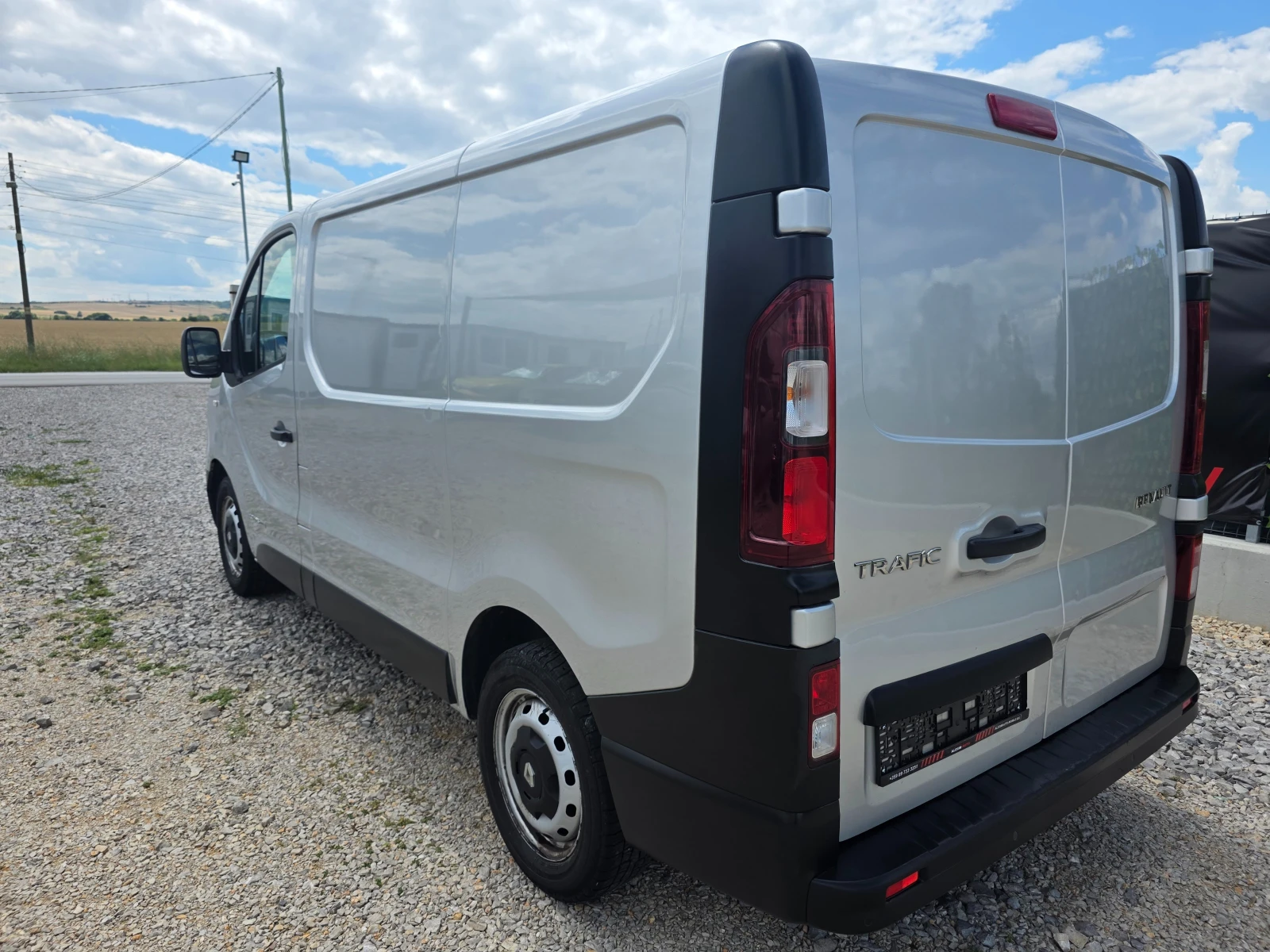 Renault Trafic III-T27-1.6 DCI-125hp, снимка 6 - Бусове и автобуси - 55314352