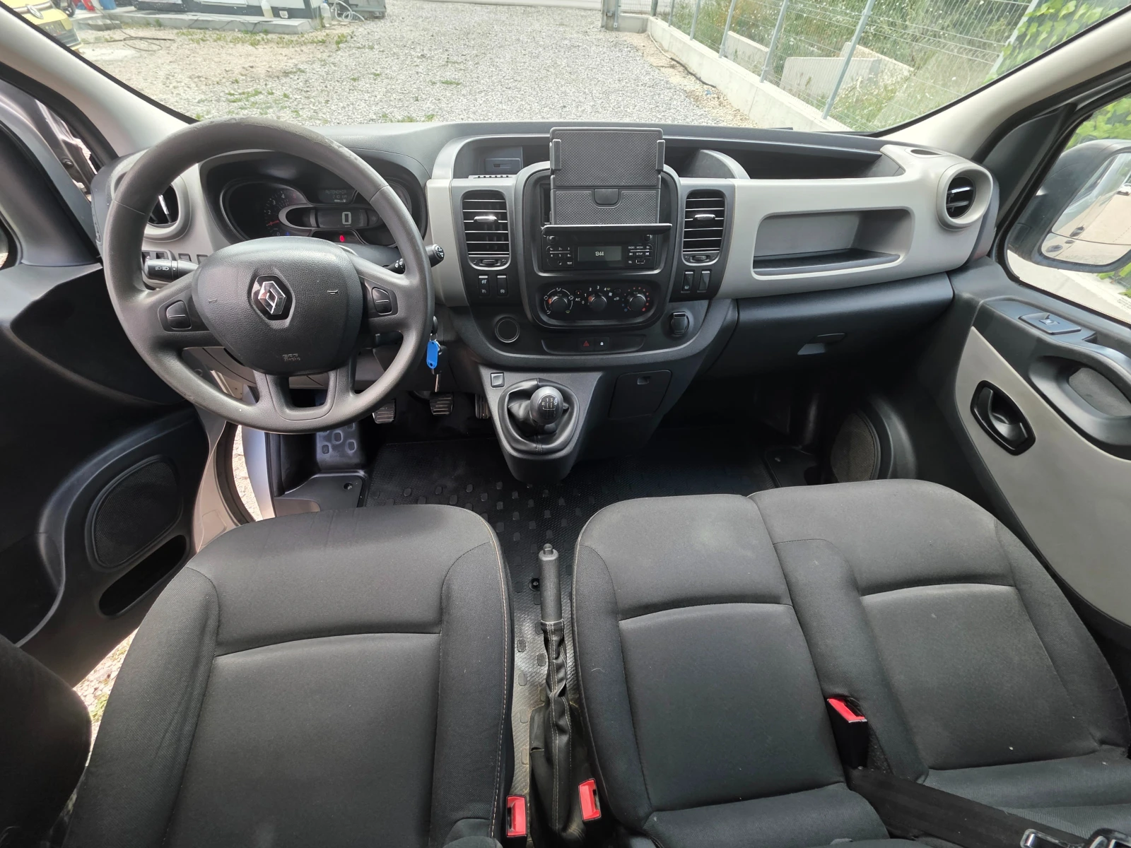 Renault Trafic III-T27-1.6 DCI-125hp, снимка 7 - Бусове и автобуси - 55314352