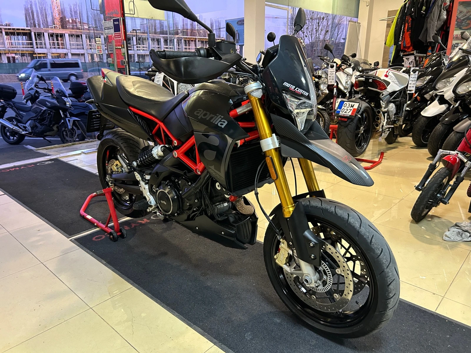 Aprilia Dorsoduro 900cc. - изображение 2