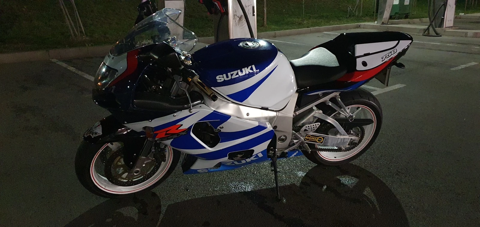 Suzuki Gsxr 750 K1 - изображение 5