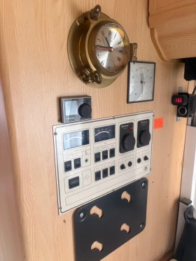 Кемпер Knaus Traveler, снимка 9 - Каравани и кемпери - 53686054