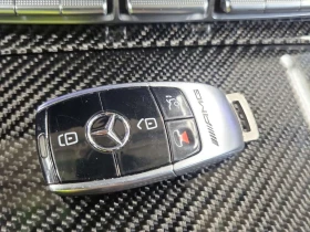 Mercedes-Benz AMG GT * 63 S * CARFAX * 17k km * , снимка 11