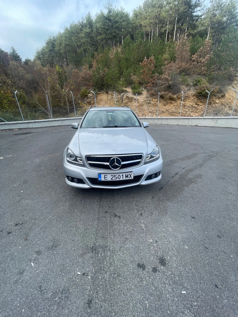 Mercedes-Benz C 200 2.0CDI, снимка 1 - Автомобили и джипове - 47731204