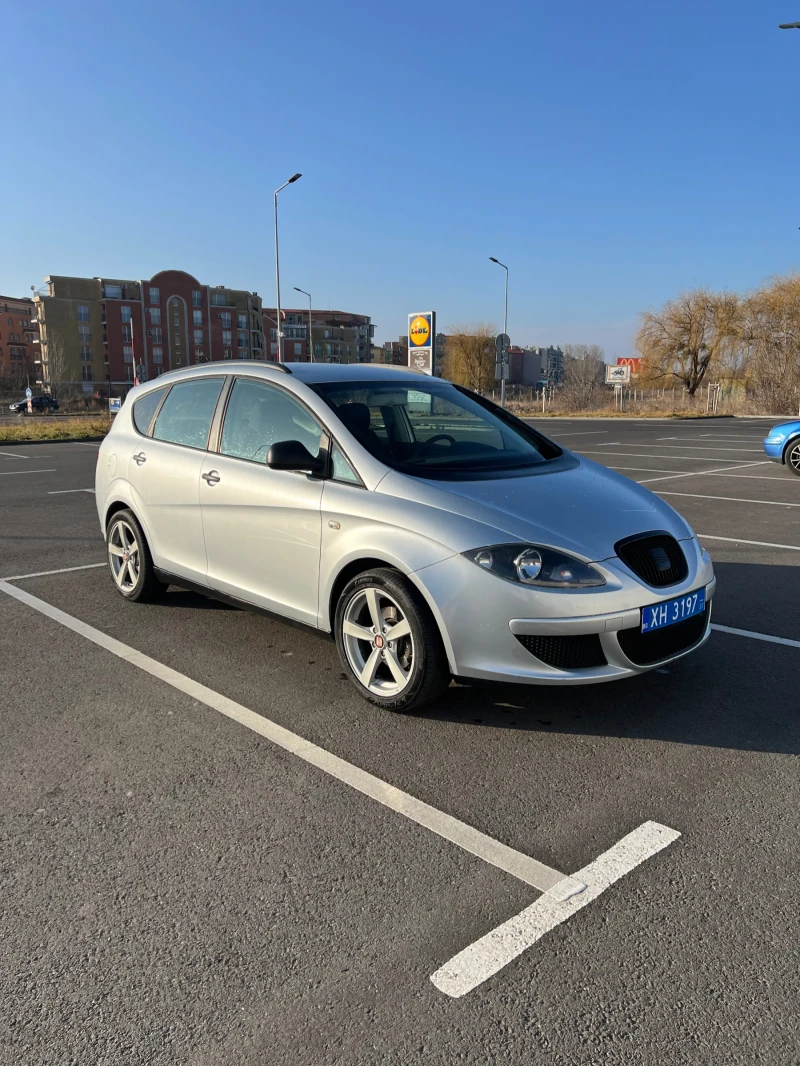 Seat Altea 1.6, 102 k.c., снимка 1 - Автомобили и джипове - 48622402