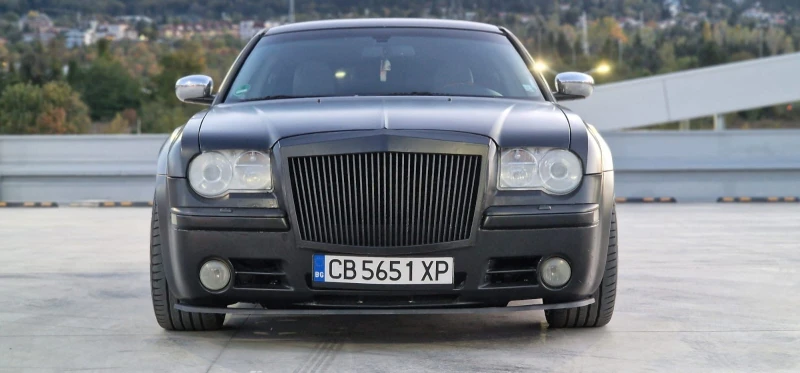 Chrysler 300c  Бензин / ГАЗ, снимка 3 - Автомобили и джипове - 49003782