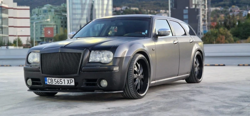 Chrysler 300c  Бензин / ГАЗ, снимка 2 - Автомобили и джипове - 49003782