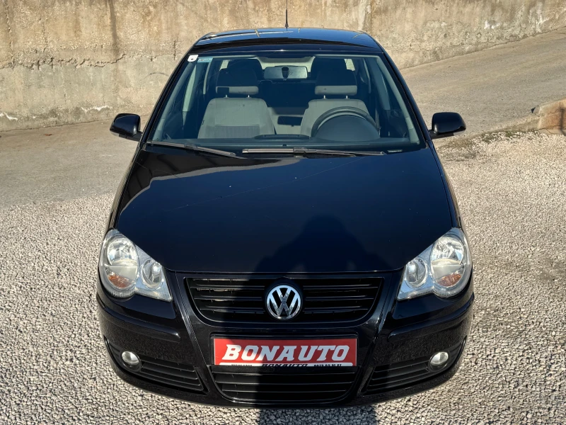 VW Polo 1.4i-Автомат, снимка 2 - Автомобили и джипове - 49063511