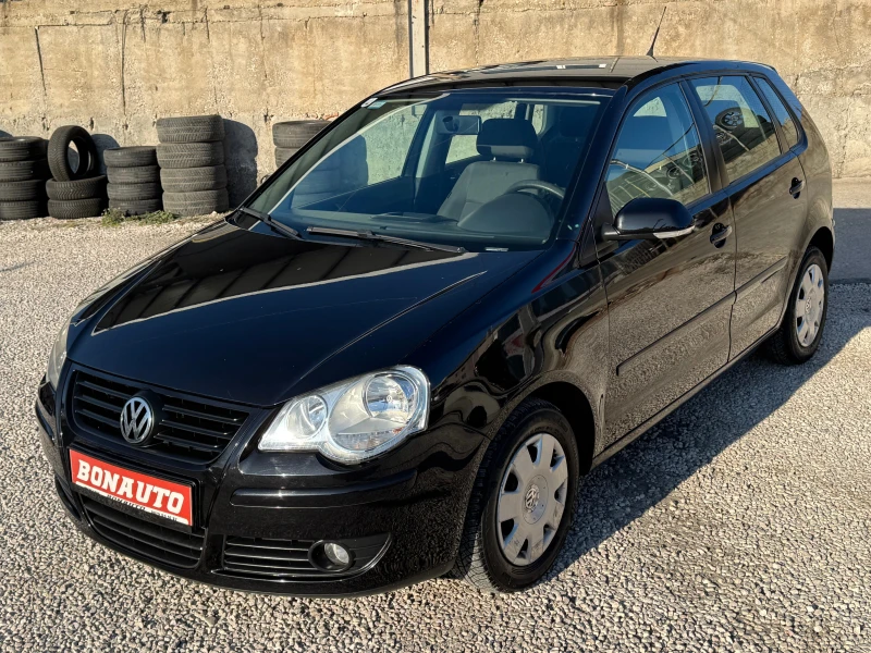 VW Polo 1.4i-Автомат, снимка 1 - Автомобили и джипове - 49063511