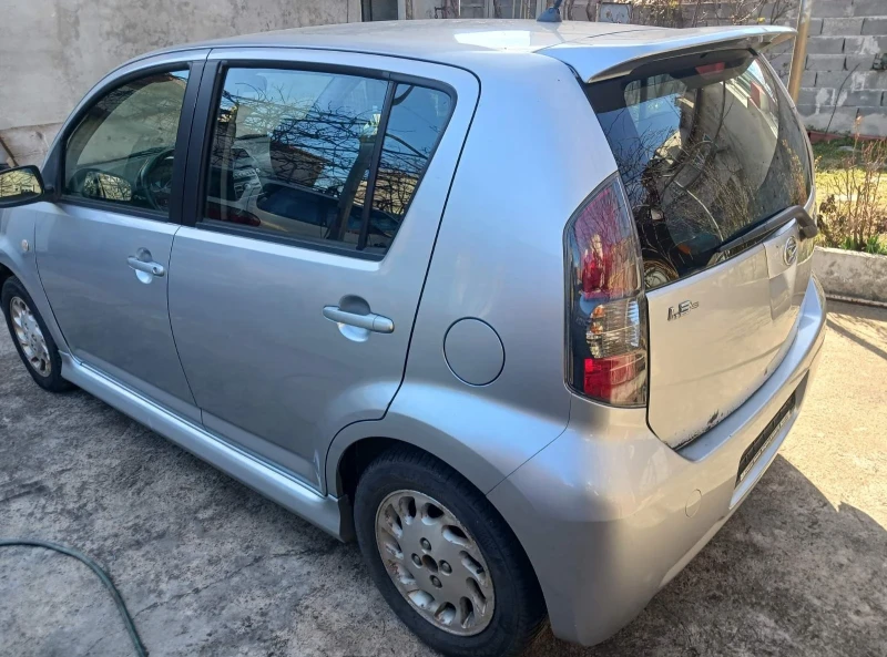 Daihatsu Sirion, снимка 3 - Автомобили и джипове - 49424034