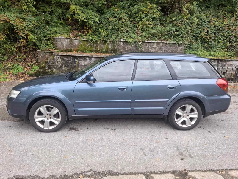 Subaru Outback 3.0R, снимка 2 - Автомобили и джипове - 52658436