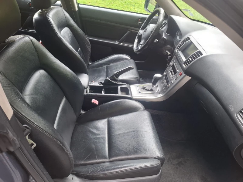 Subaru Outback 3.0R, снимка 9 - Автомобили и джипове - 52658436
