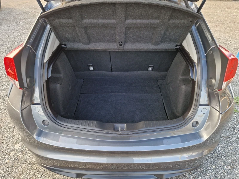 Honda Civic 1.4i-VTEC , снимка 8 - Автомобили и джипове - 52474629