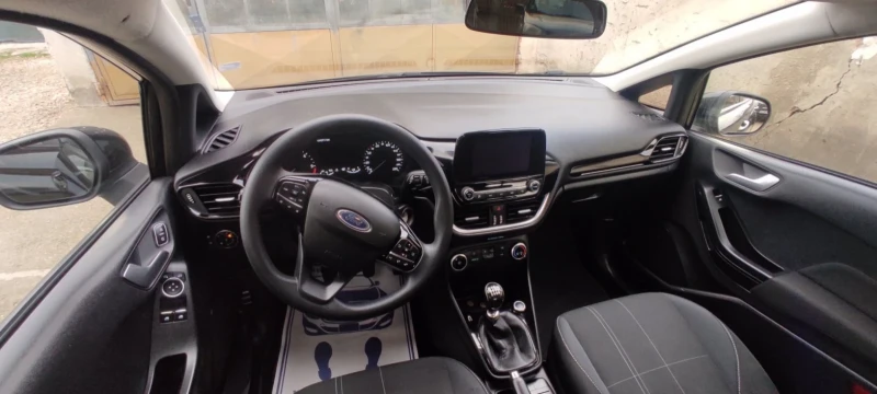 Ford Fiesta 1.5tdci, снимка 8 - Автомобили и джипове - 52517258