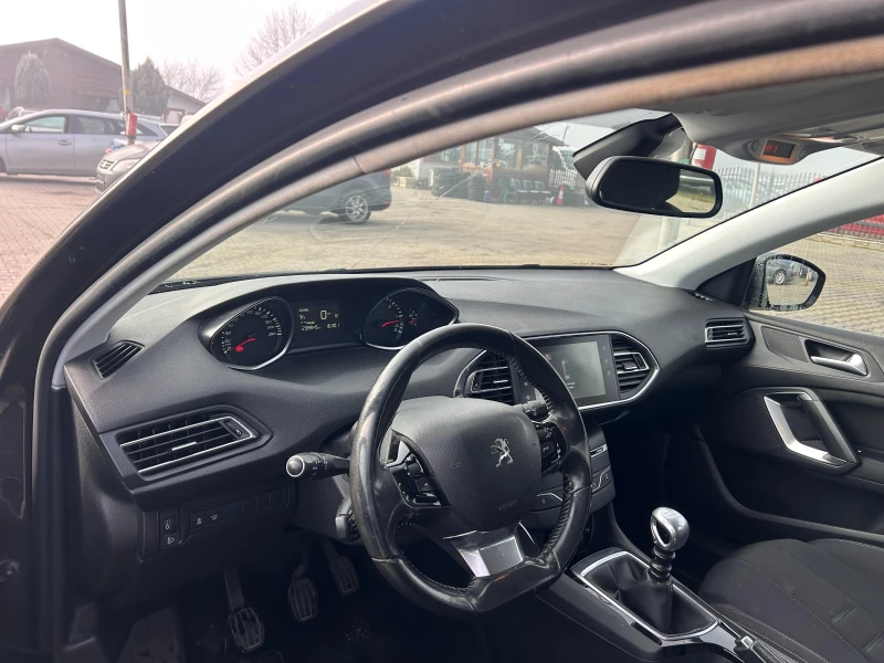 Peugeot 308 1.6HDI NAVI EURO 5, снимка 11 - Автомобили и джипове - 52816090