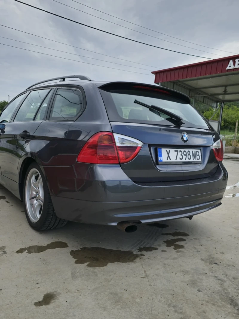 BMW 320 2.0 d, снимка 3 - Автомобили и джипове - 52938674