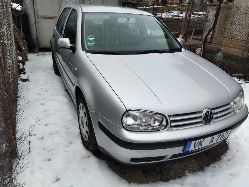 VW Golf, снимка 2 - Автомобили и джипове - 53344017