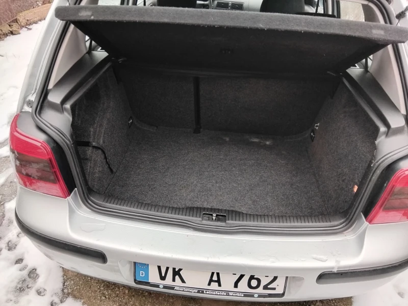 VW Golf, снимка 9 - Автомобили и джипове - 53344017
