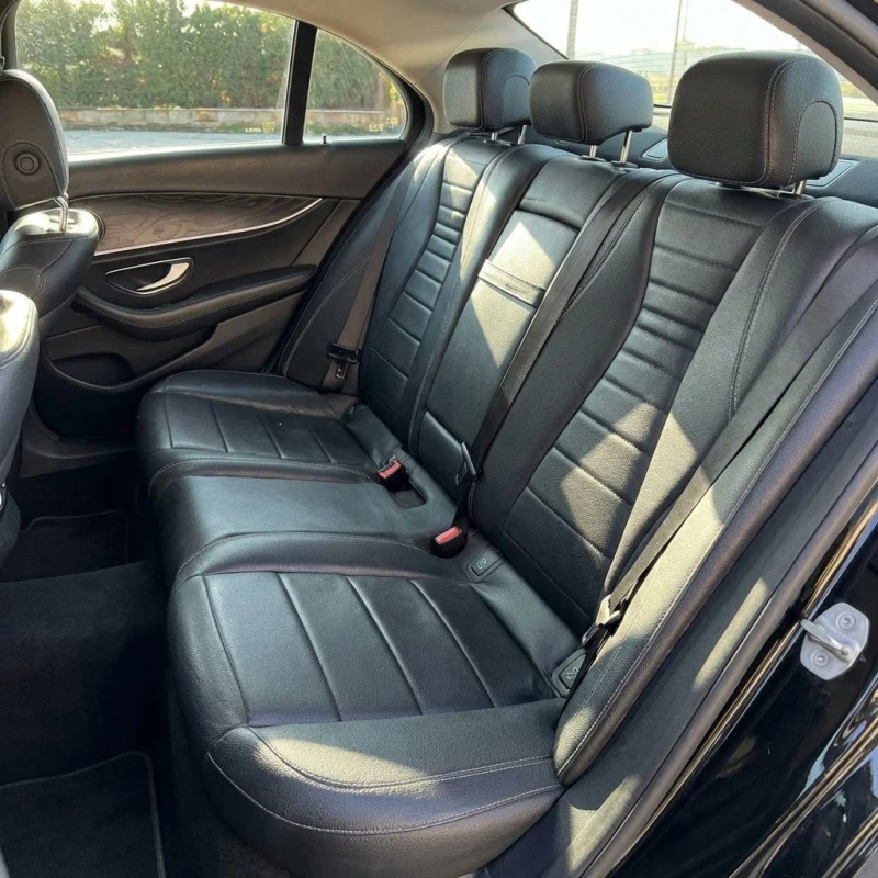 Mercedes-Benz E 200 W213 , снимка 8 - Автомобили и джипове - 53394798