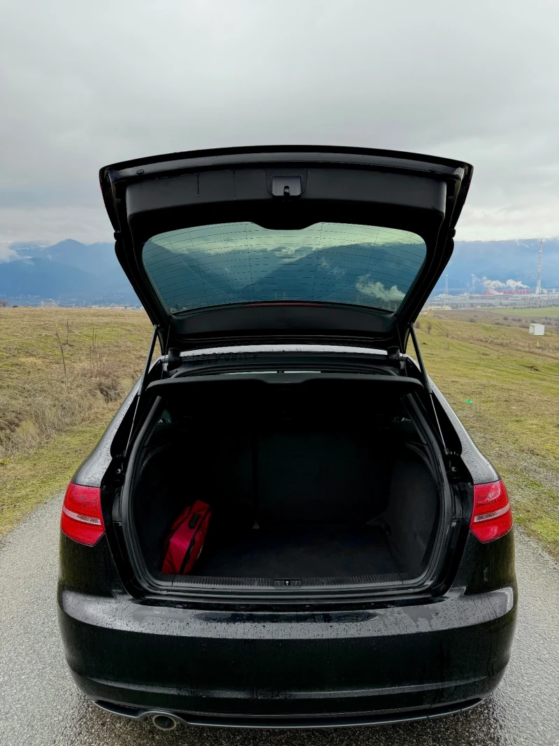 Audi A3 Sportback S-line | S-tronic | 1.6 TDI, снимка 5 - Автомобили и джипове - 53420959