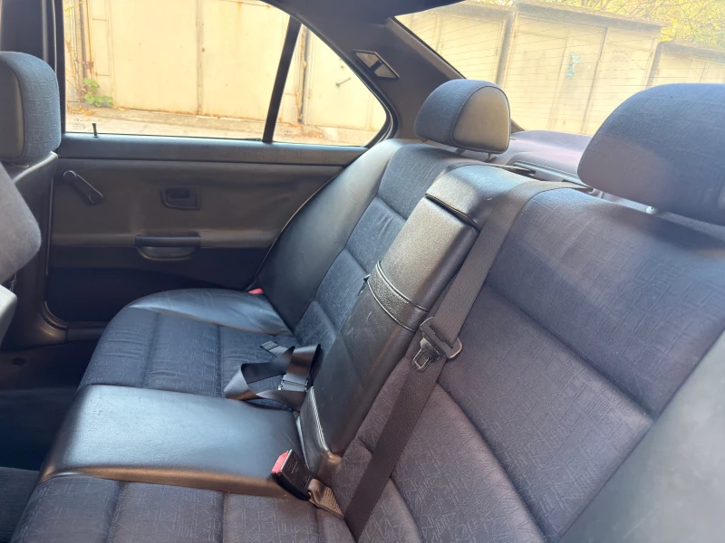 BMW 325 НОВ ВНОС ЗАВОДСКО М-пакет , снимка 7 - Автомобили и джипове - 53598852