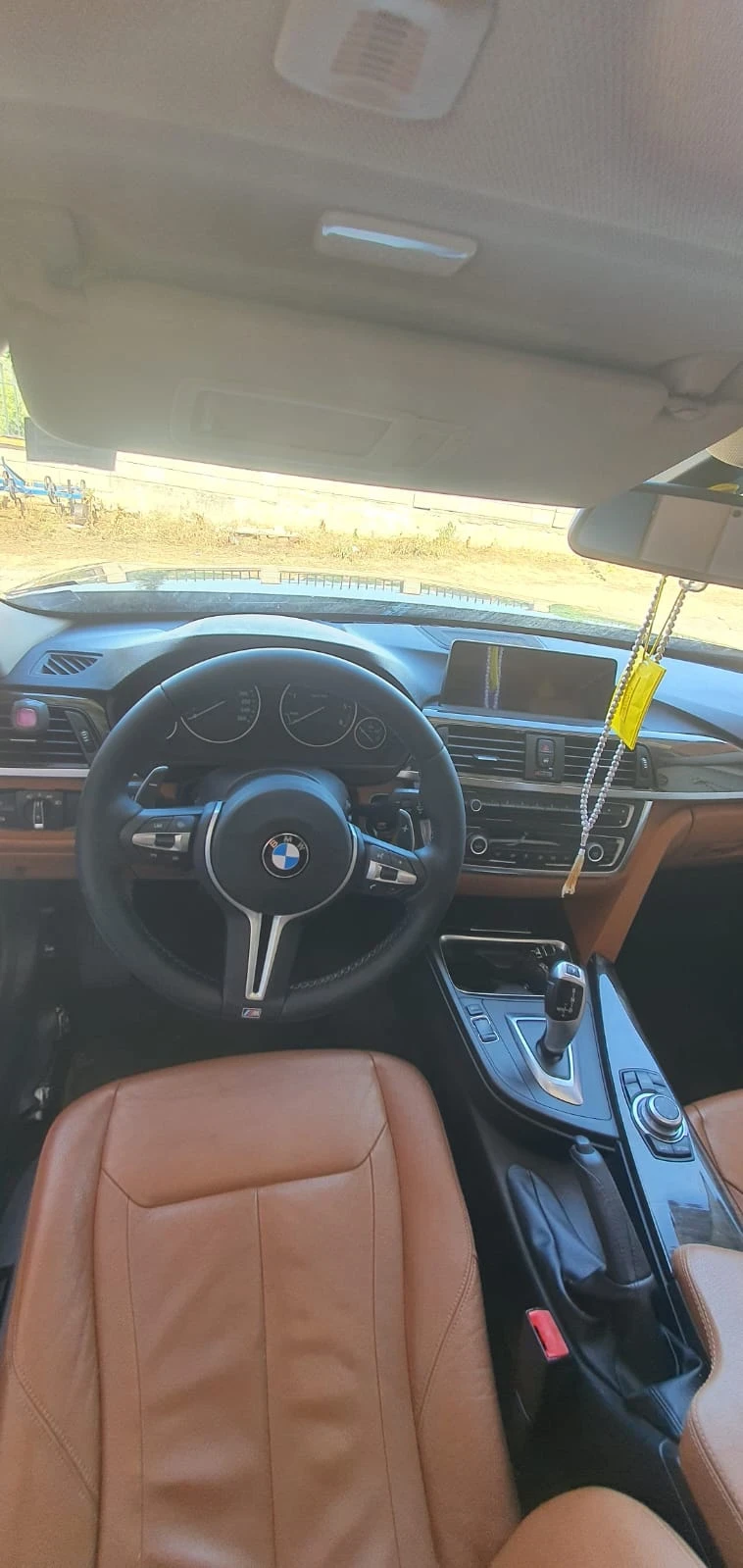 BMW 330, снимка 9 - Автомобили и джипове - 53011186