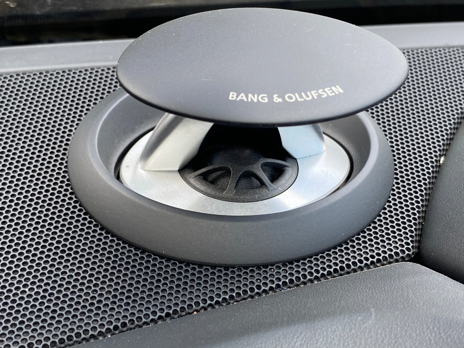 Audi A8 L 55 HYBRID FULL MATRIX B&O  | Mobile.bg   16