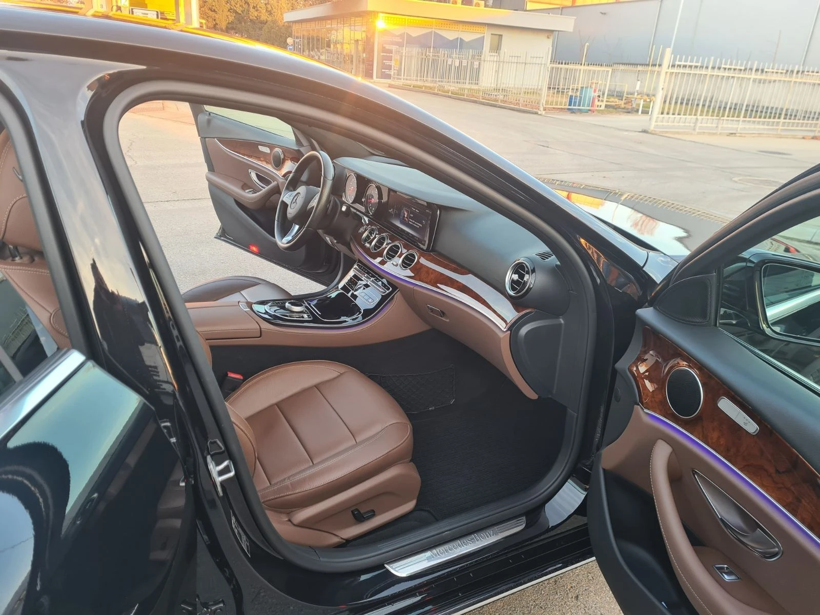 Mercedes-Benz E 350 | Mobile.bg   17
