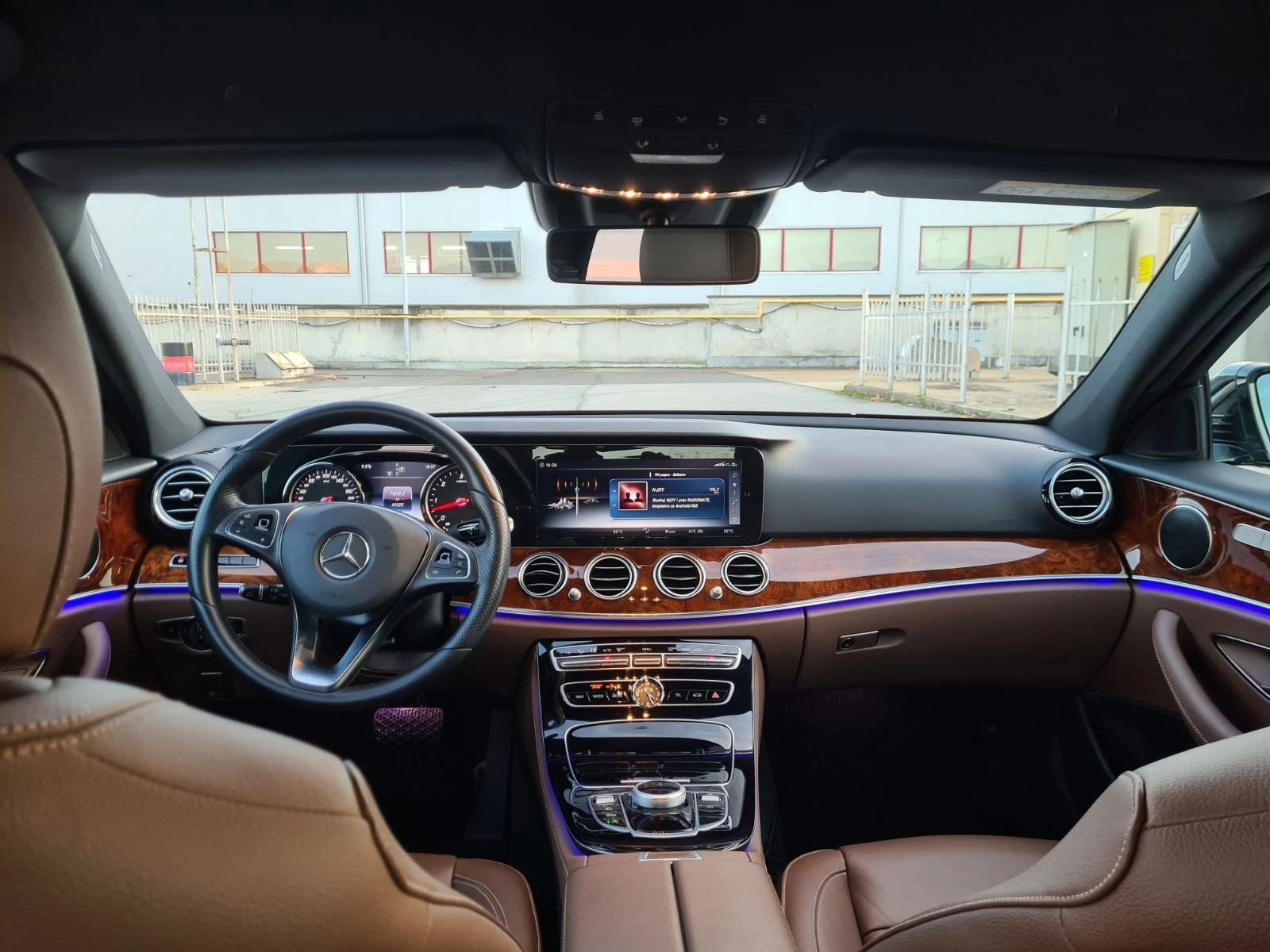 Mercedes-Benz E 350 | Mobile.bg   13