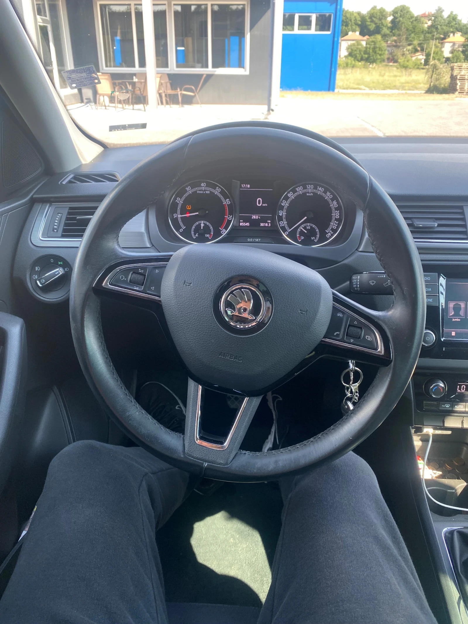 Skoda Rapid 1.0 TFSI, 110HP - изображение 10