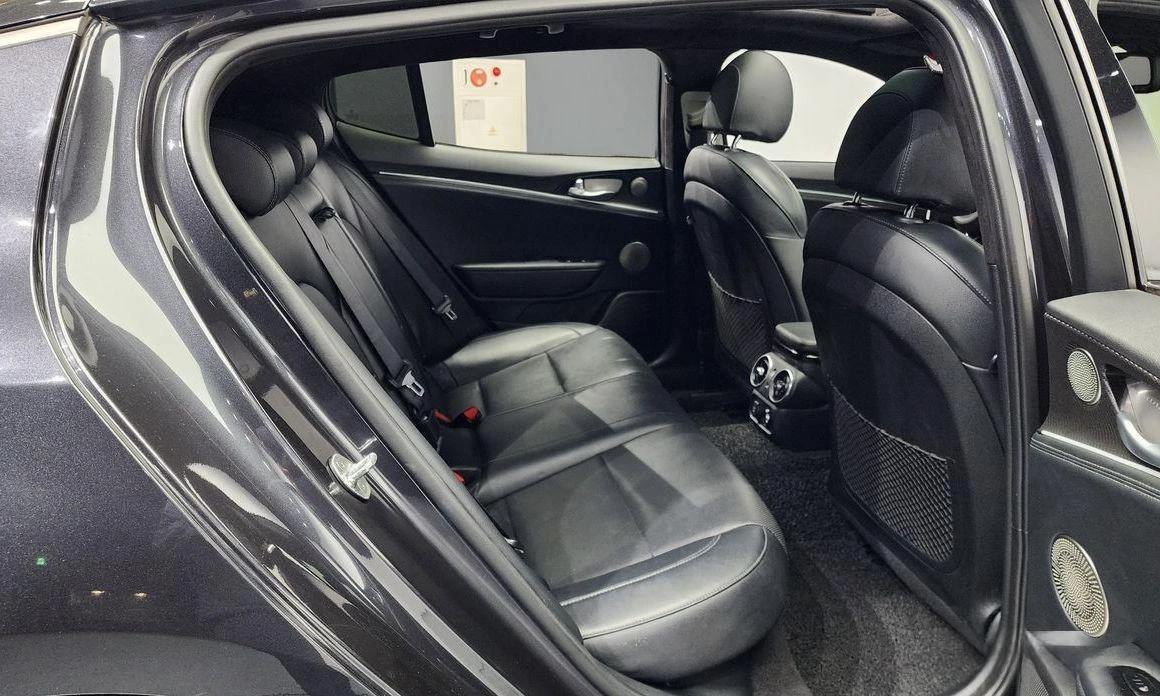 Kia Stinger 2.0 Turbo AWD * -   *  | Mobile.bg   12