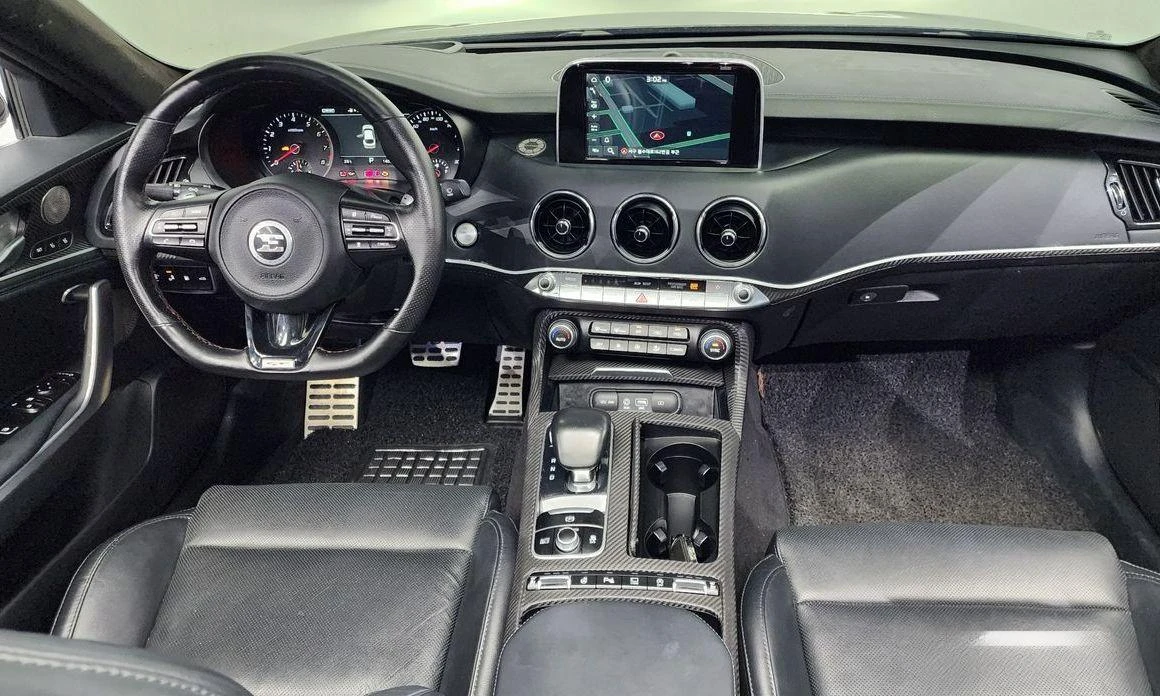 Kia Stinger 2.0 Turbo AWD * НАЙ-ДОБРА ЦЕНА В БЪЛГАРИЯ*  - изображение 7