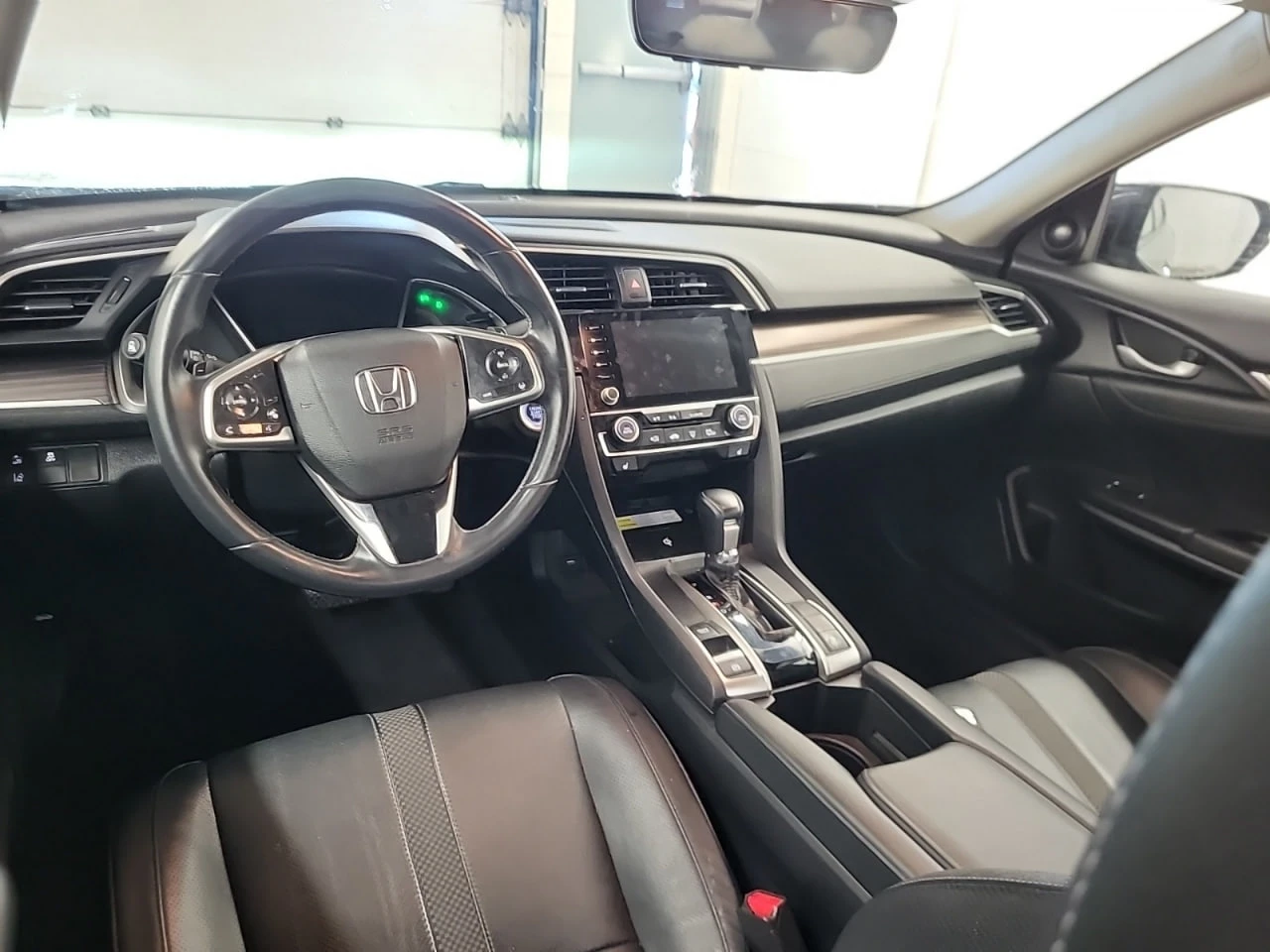 Honda Civic * АВТО КРЕДИТ* ЦЕНА ДО БГ * Сервизна история *  - изображение 8