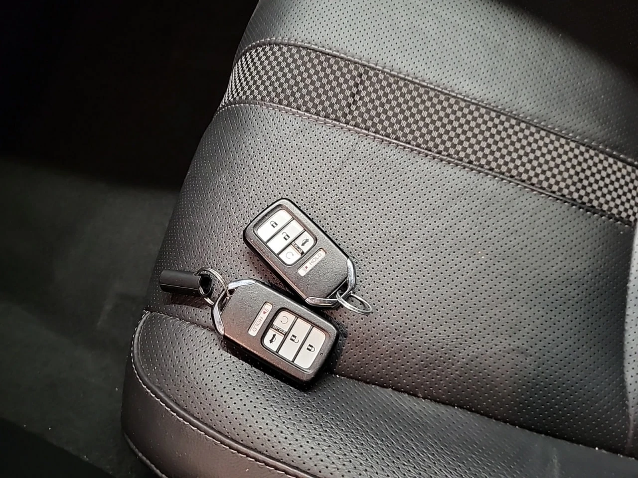 Honda Civic *  *    *   *  | Mobile.bg   12