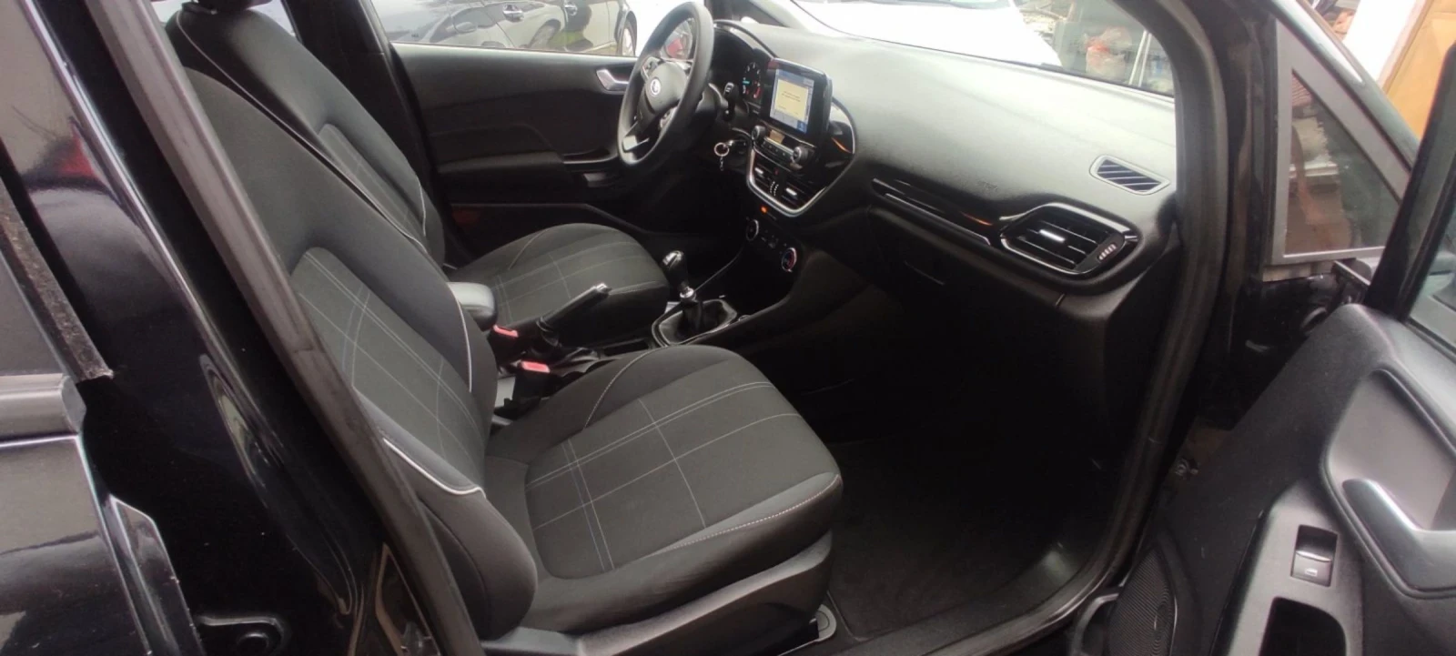 Ford Fiesta 1.5tdci - изображение 10