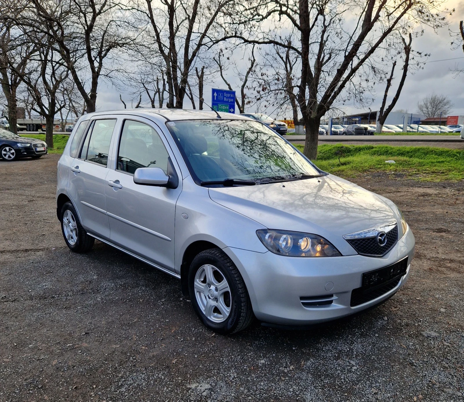 Mazda 2 1.3i Face | Mobile.bg   1