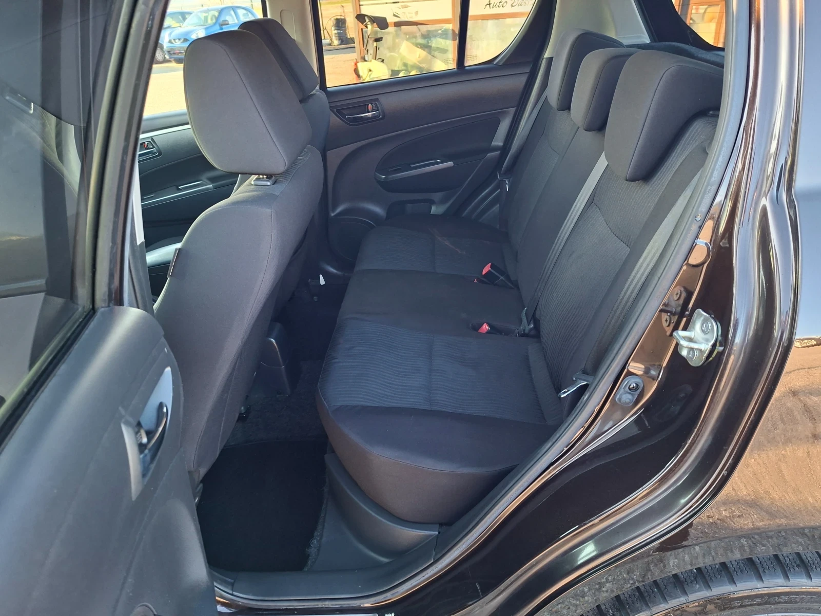 Suzuki Swift 1, 3 ddis - изображение 10