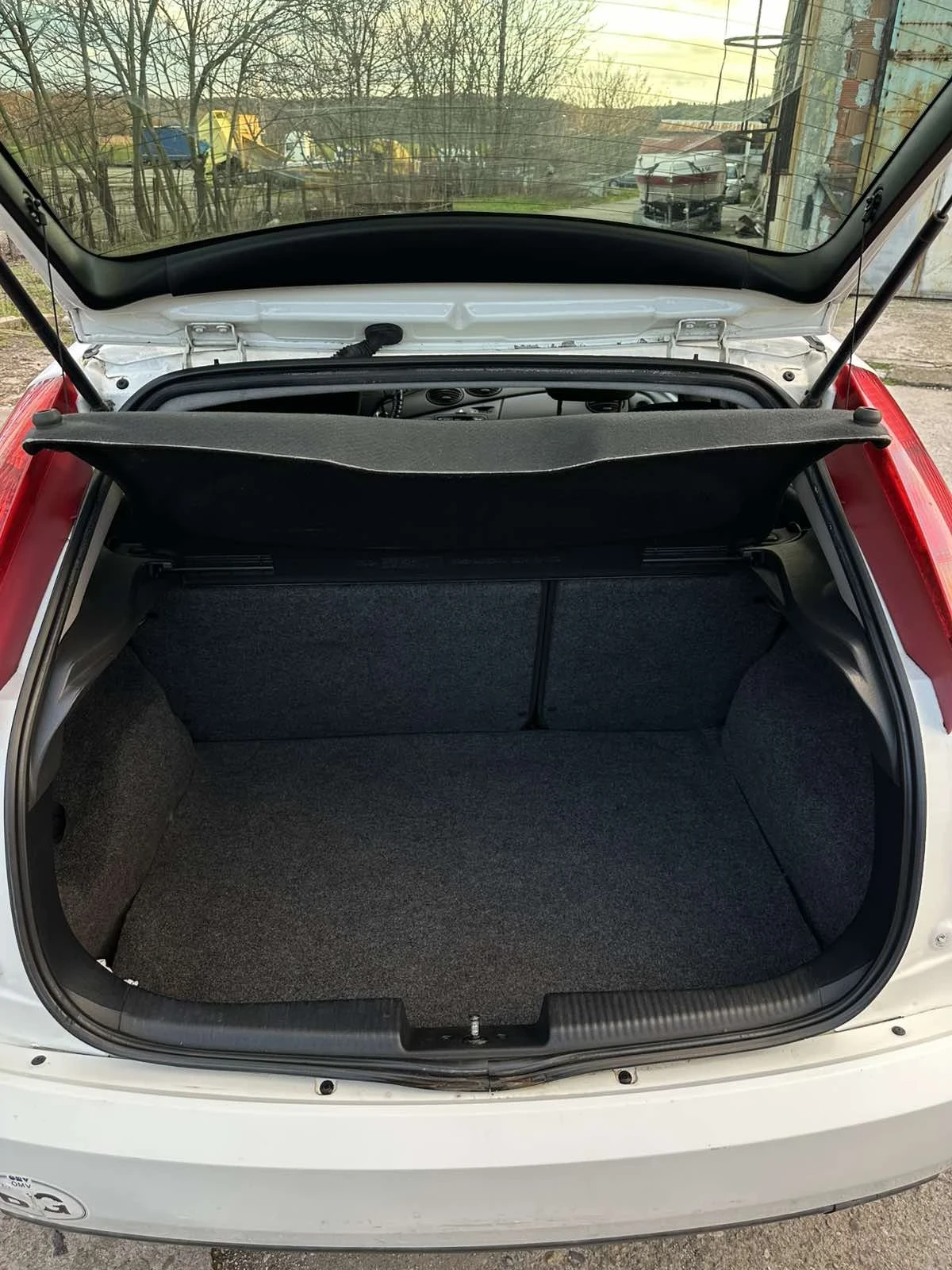 Ford Focus TDDI - изображение 7