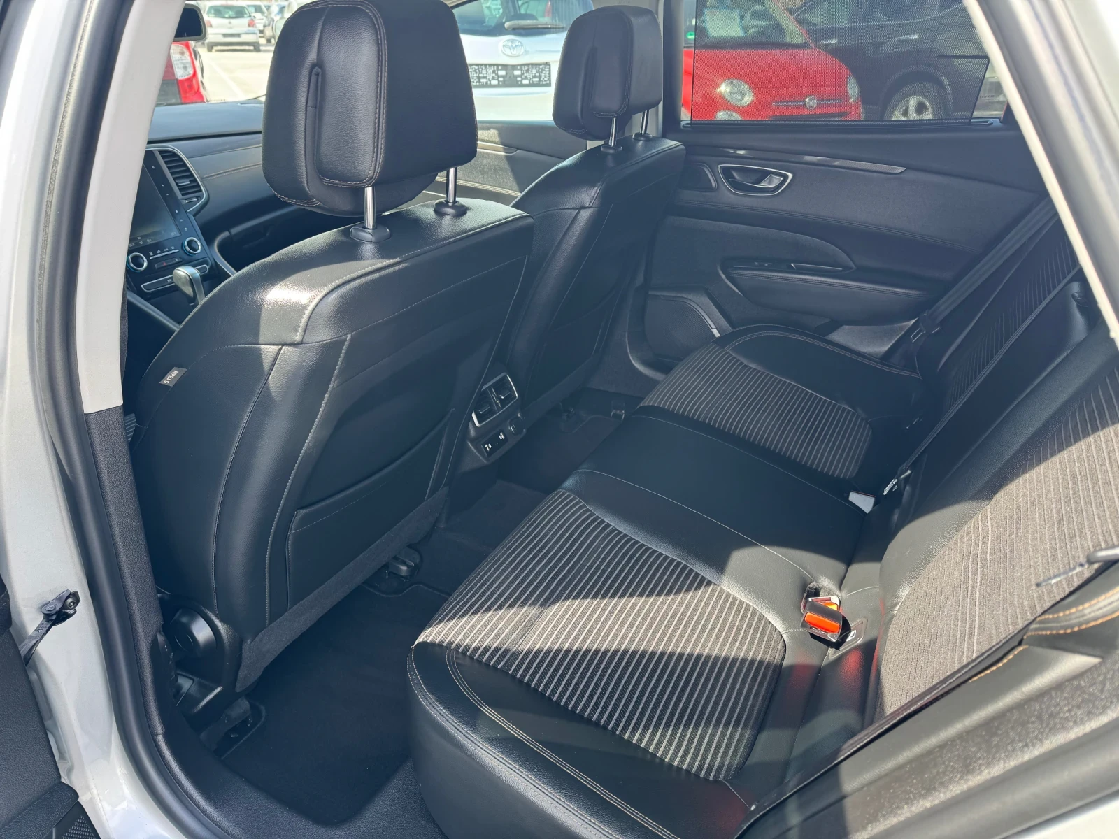 Renault Talisman 4Control/NAVI/Massage, снимка 12 - Автомобили и джипове - 54006849