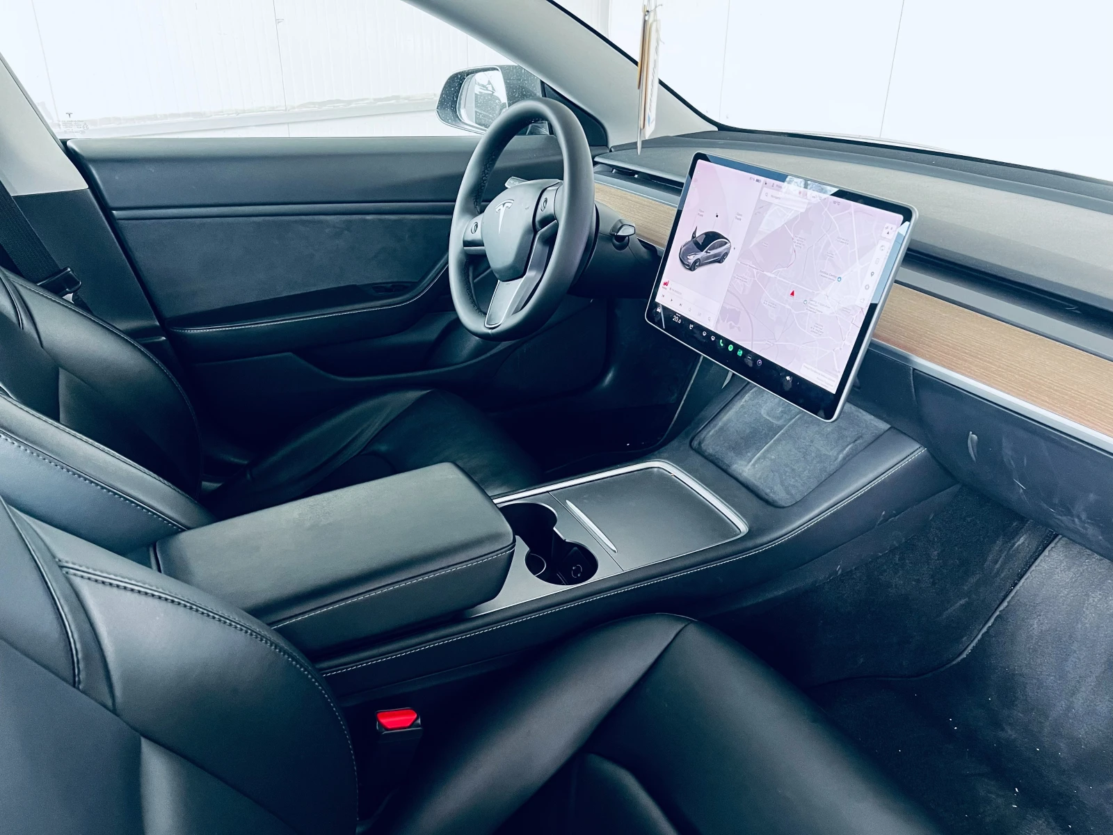 Tesla Model 3 Long range, снимка 8 - Автомобили и джипове - 54010228