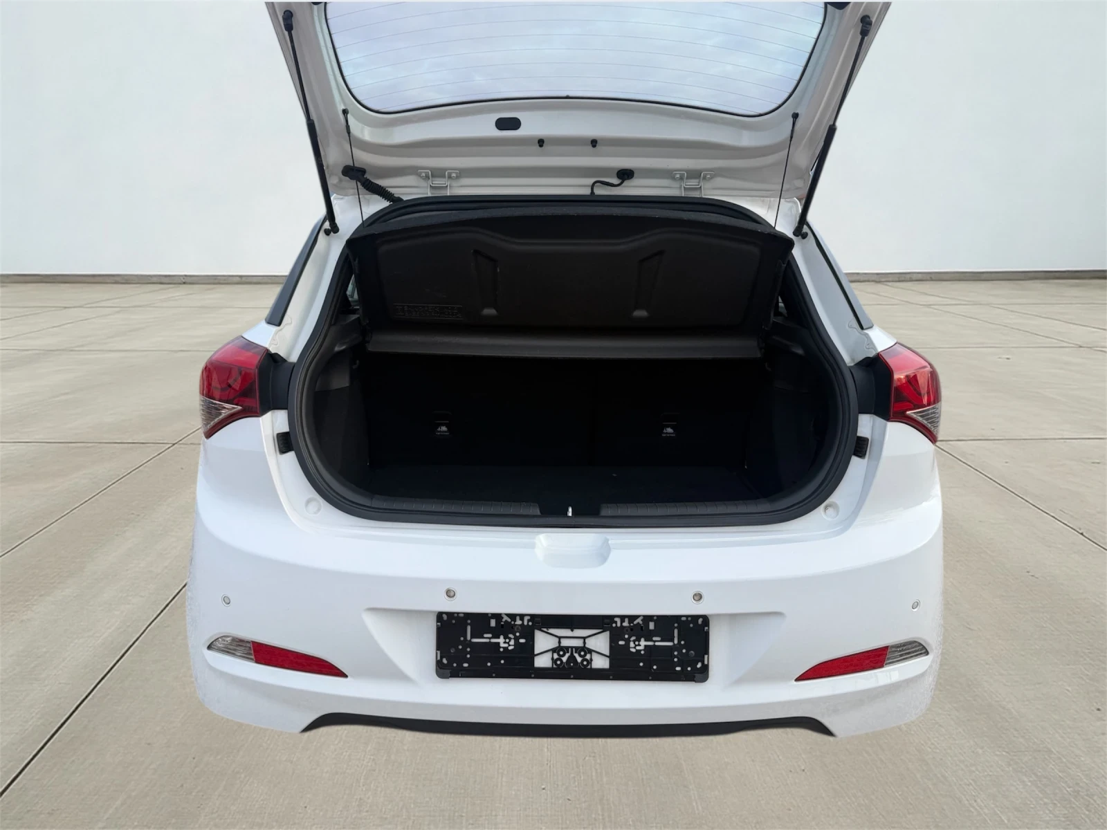 Hyundai I20 1.2/LED/PDC/EURO6, снимка 17 - Автомобили и джипове - 54068903