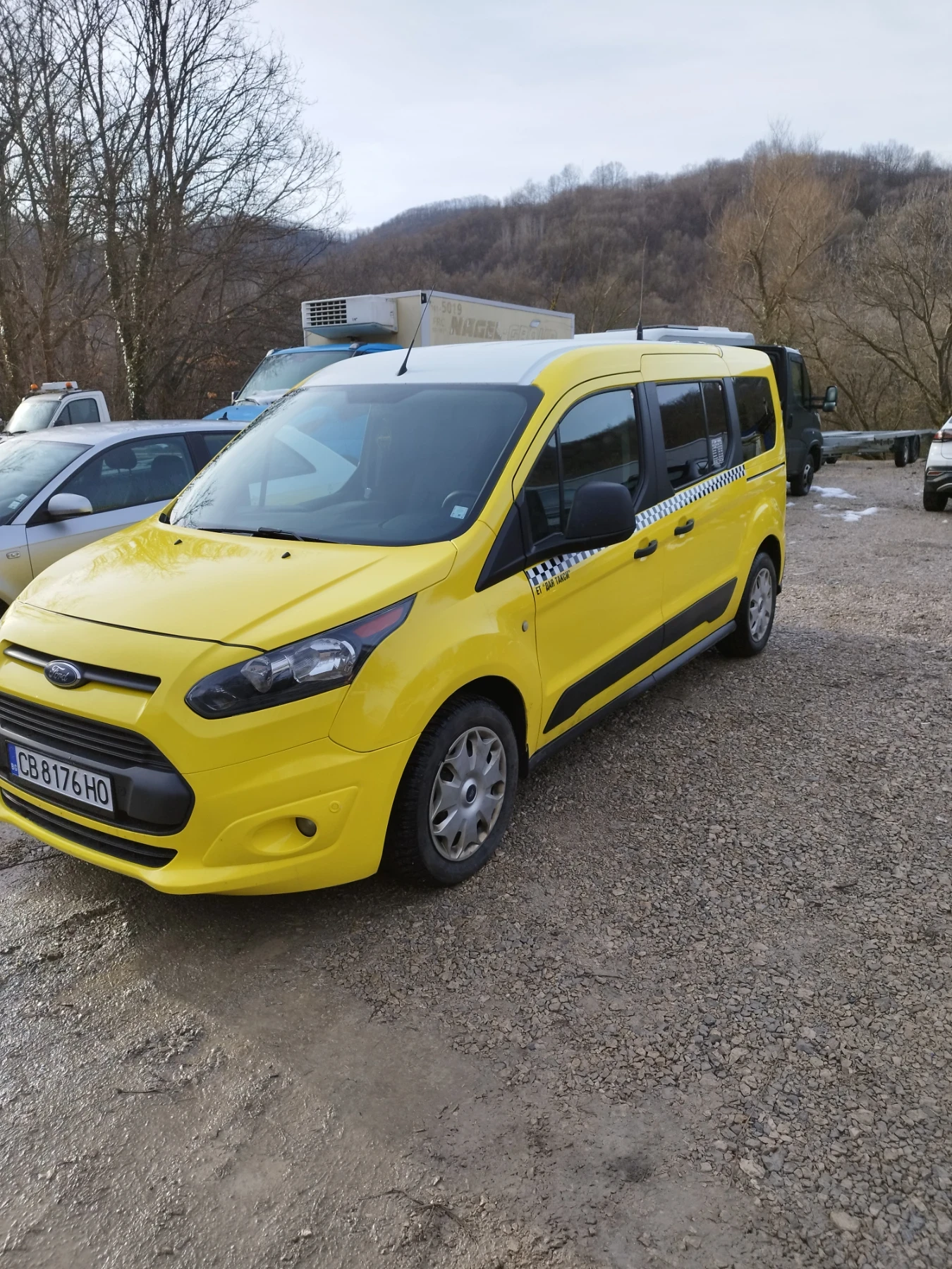 Ford Tourneo Connect 1.5tdci 101 kc., снимка 3 - Автомобили и джипове - 54074654
