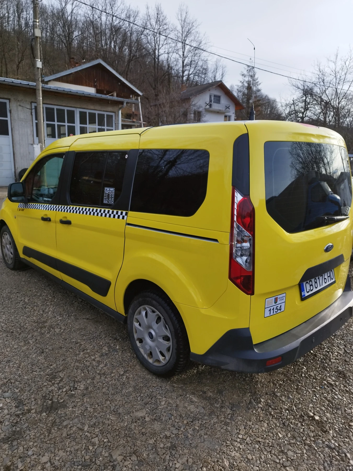 Ford Tourneo Connect 1.5tdci 101 kc., снимка 6 - Автомобили и джипове - 54074654