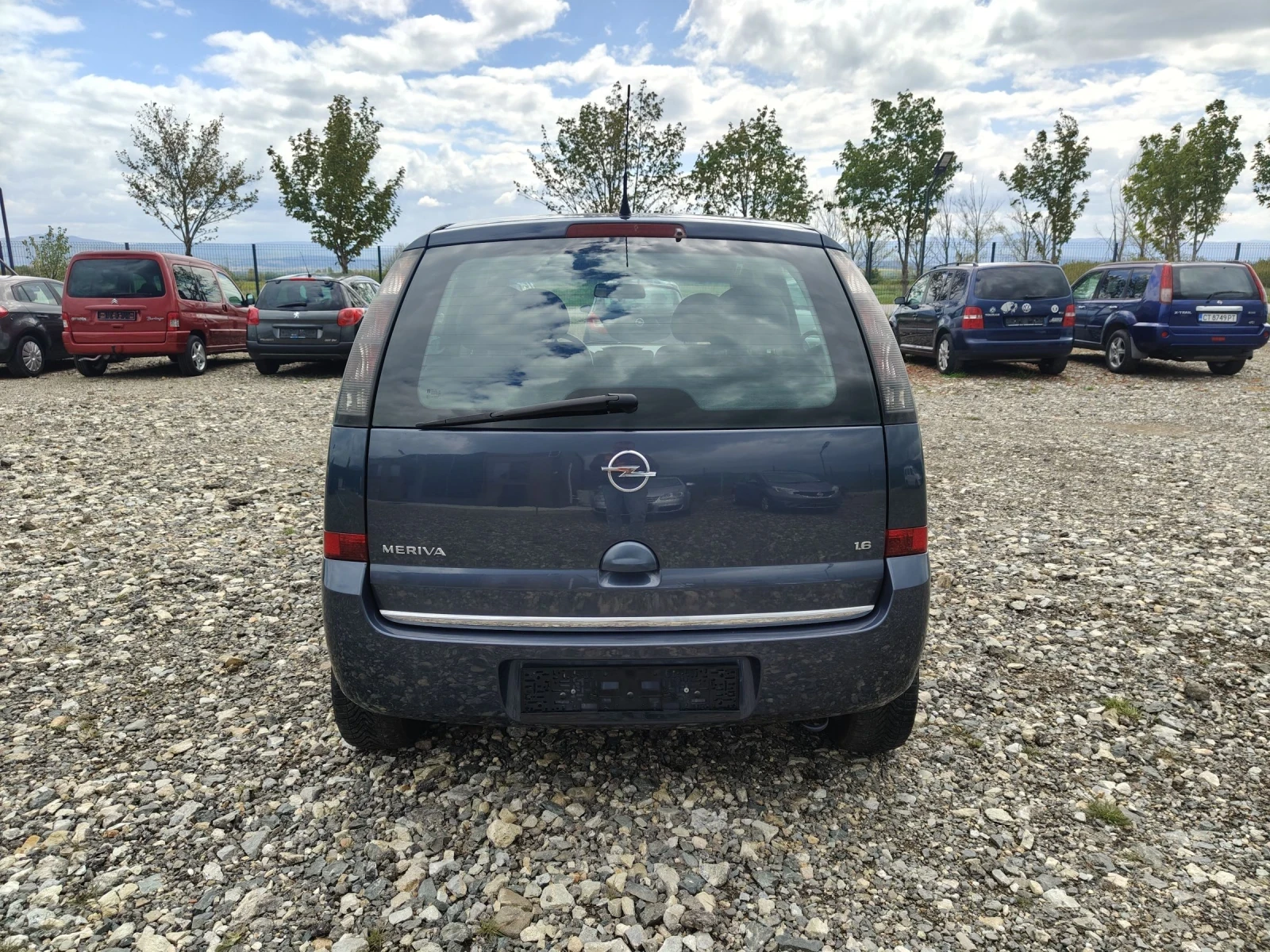 Opel Meriva 1.6i facelift , снимка 5 - Автомобили и джипове - 54397468