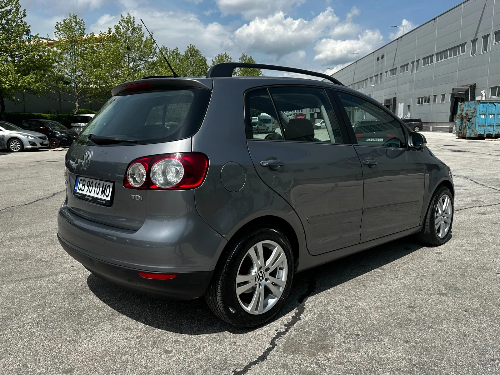 VW Golf 1.9d 90 к.с. , снимка 4 - Автомобили и джипове - 54563809