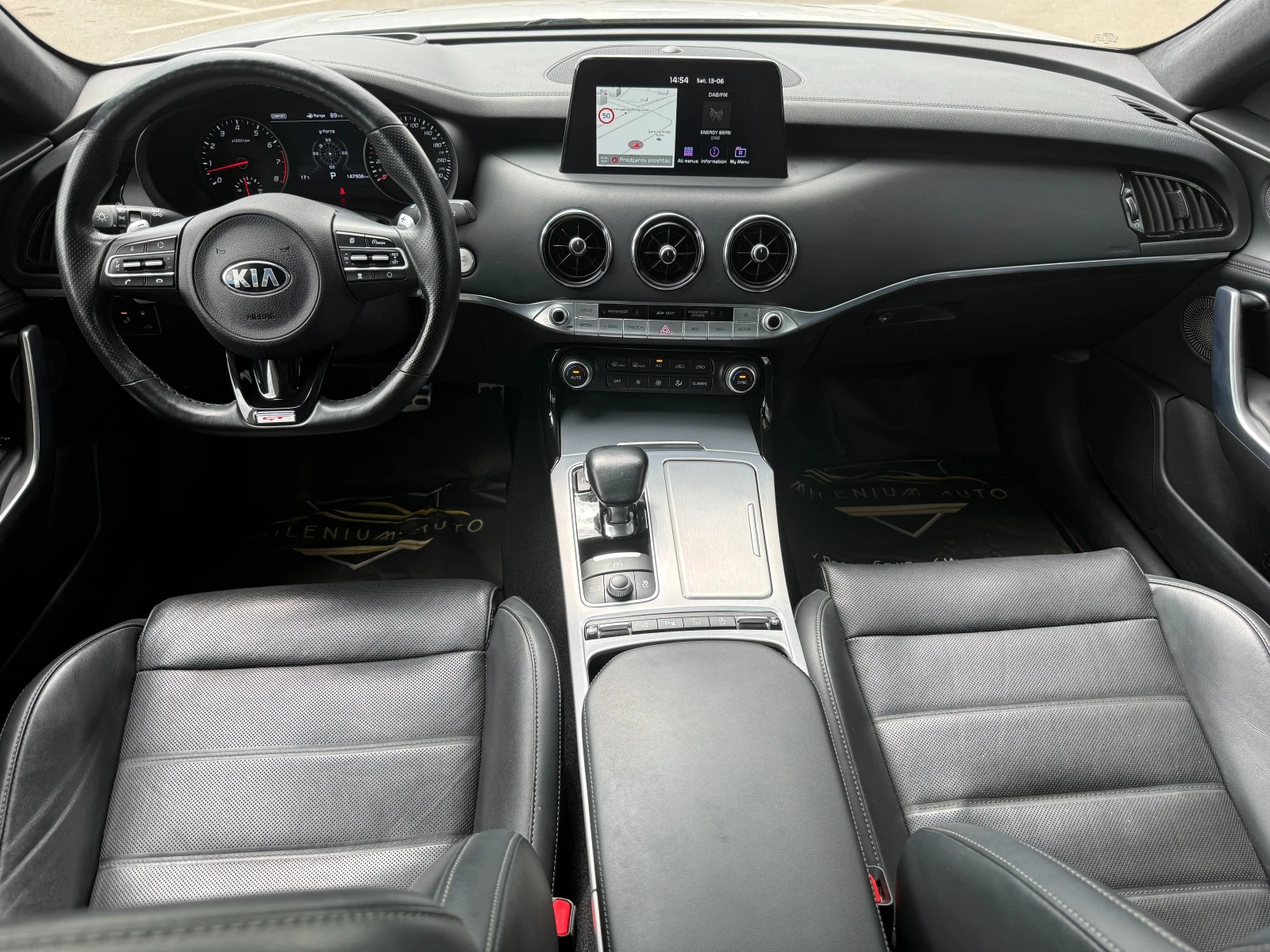 Kia Stinger 6 МЕСЕЦА ГАРАНЦИЯ/3.3GT 366к.с. 4x4 Всички Есктри, снимка 8 - Автомобили и джипове - 54913286